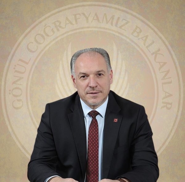 KOSOVA TÜRK TOPLUMU İÇİN TARİHİ TEMSİL DÖNEMİ.. SN FİKRİM DAMKA BAŞBAKAN YARDIMCISI OLDU.