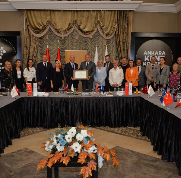 KDTP GENEL BAŞKANI VE ONUR KURULU ÜYEMİZ SN.FİKRİM DAMKA, KURULAN HÜKÜMETTE BAŞBAKAN YARDIMCISI OLARAK GÖREVLENDİRİLMİŞTİR.