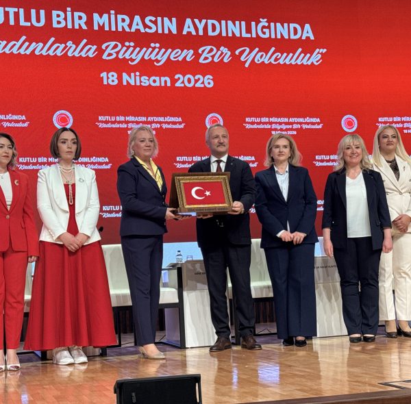 KUTLU BİR MİRASIN AYDINLIĞINDA KADINLARLA BÜYÜYEN BİR YOLCULUK PANELİNE KATILIM SAĞLADIK..