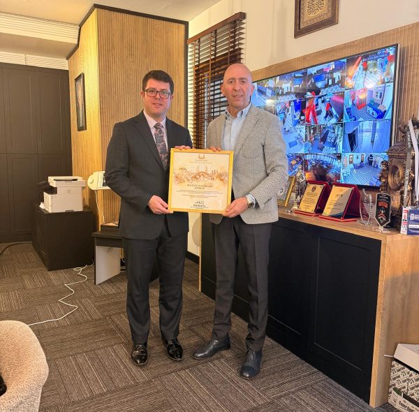 AKADEMİK YÜKSEK DANIŞMA KURUL ÜYEMİZ DR. ERDEM EREN’DEN VAKFIMIZA ZİYARET VE AKADEMİK İŞ BİRLİĞİ GÖRÜŞMESİ..