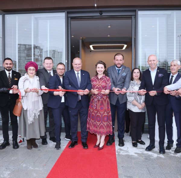 EPSILON DENTAL KLİNİK ANKARA’DA HİZMETE AÇILDI..
